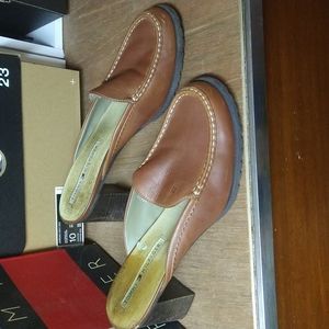 Women shoe size 10